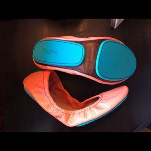 Tieks flats coral NEW without tags